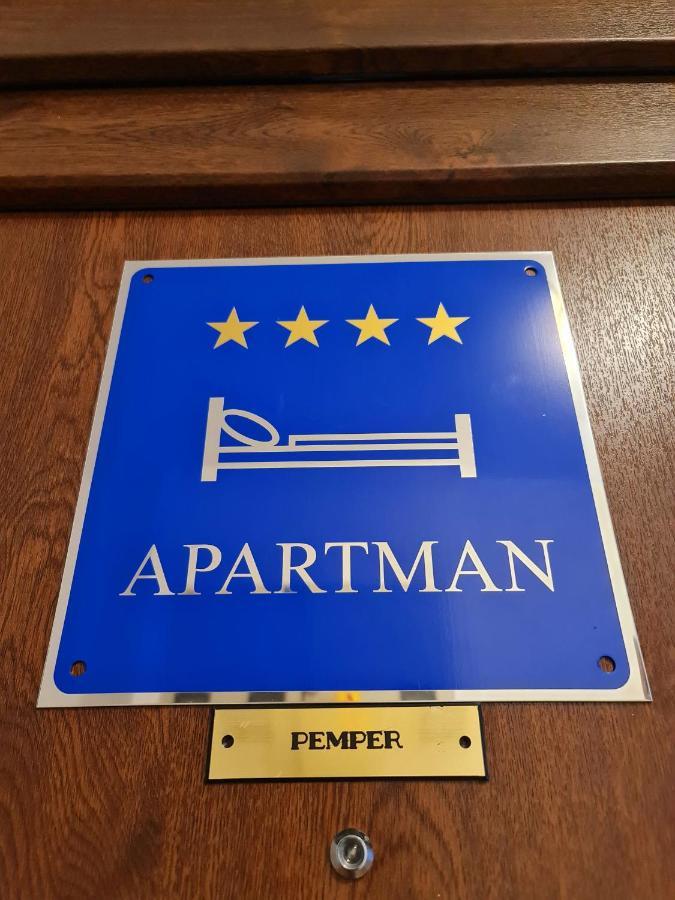 Apartment Pemper - Self Check In And Check Out Otočac Zewnętrze zdjęcie