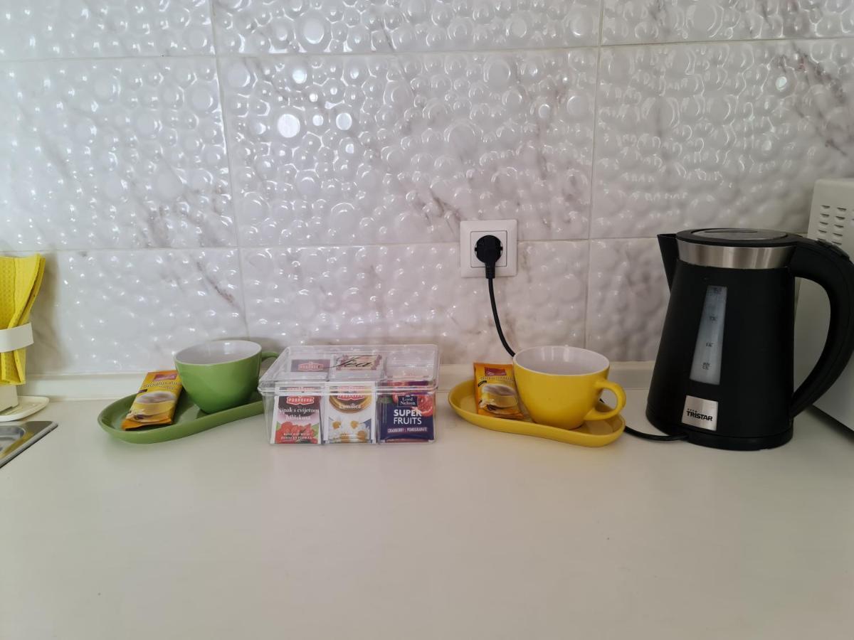 Apartment Pemper - Self Check In And Check Out Otočac Zewnętrze zdjęcie